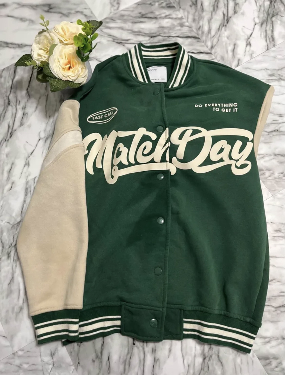 Green varsity style jacket. BERSHKA - photo 2