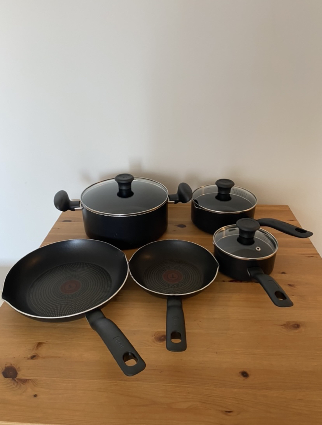 T-fal Cookware set