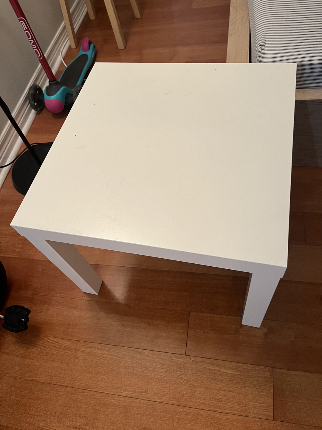 Bedside table thumbnail