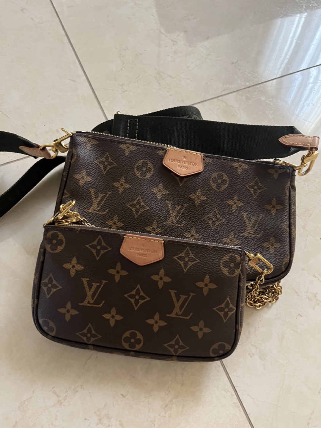 Authentic Louis Vuitton multi pochette accessories - photo 2