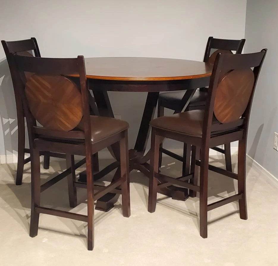 5 PCs Rounded dining table+Chairs