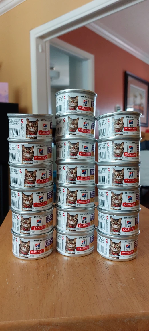 Science Diet Sensitive Stomach & Skin Catfood thumbnail