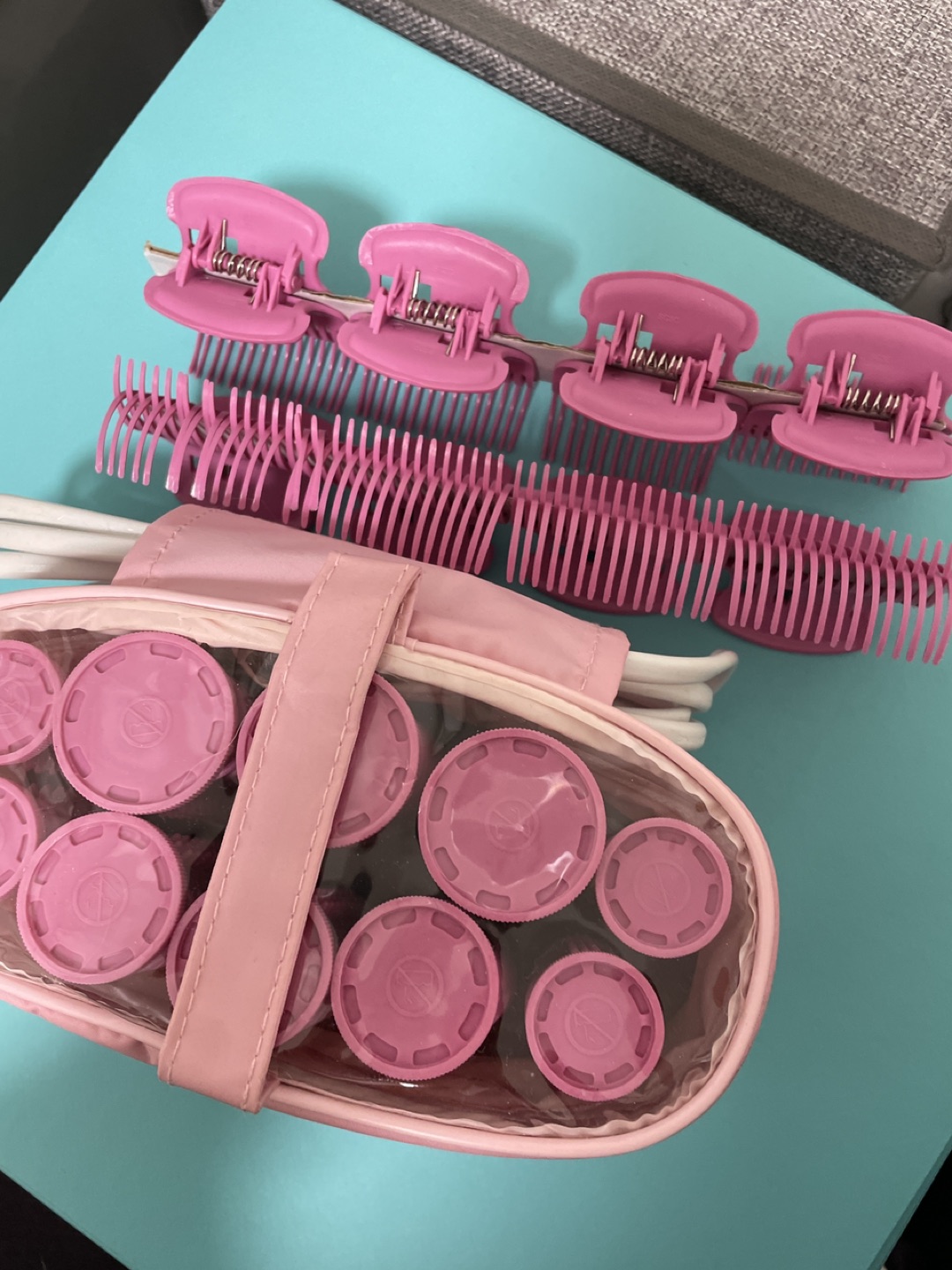Vidal Sassoon heated hair curler set thumbnail