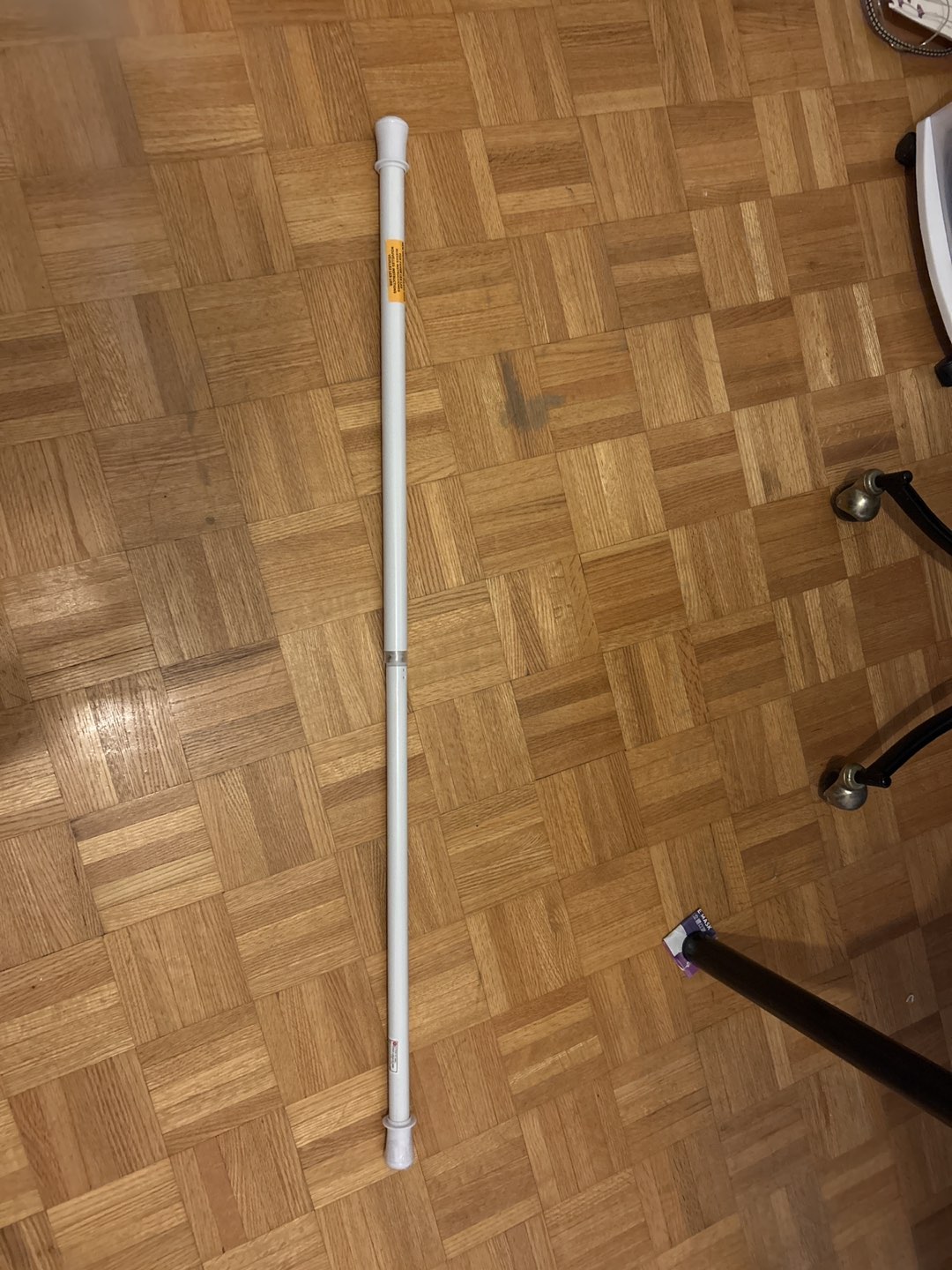 Extendable rod thumbnail