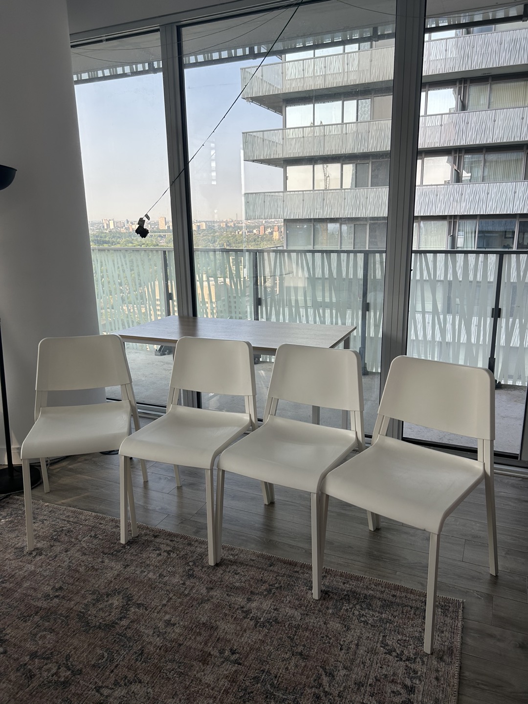 Set of 4 chairs