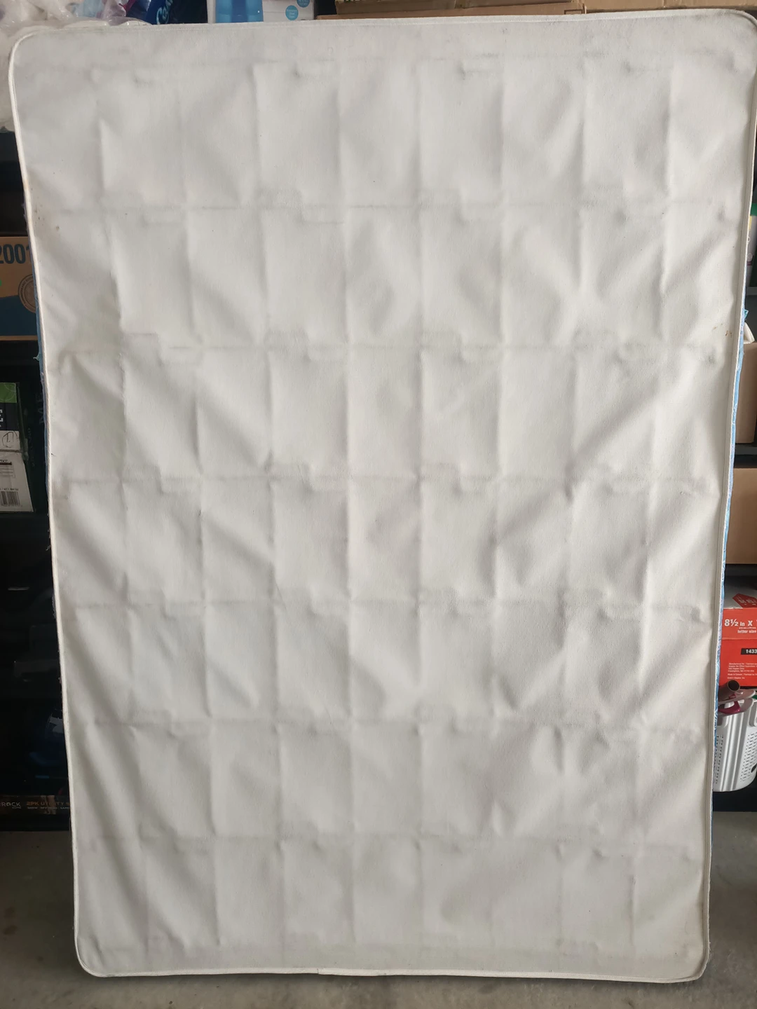 Twin mattress with box spring - photo 2