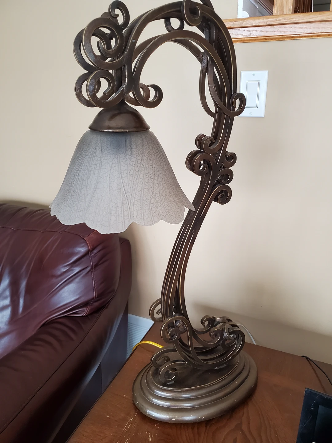 Iron Metal Table Lamp - photo 2