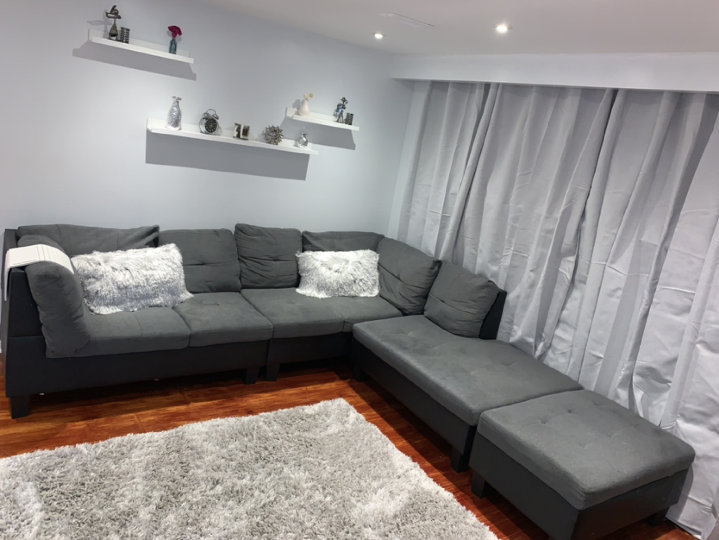 Grey L-shaped fabric Sectional Sofa / Couch with storage ottoman - photo 3