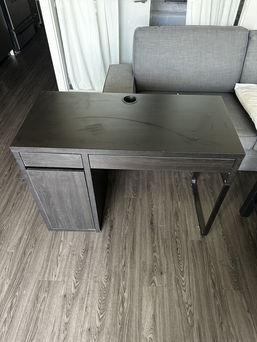 📢 FOR SALE: IKEA MICKE Desk - Brown 🏷️