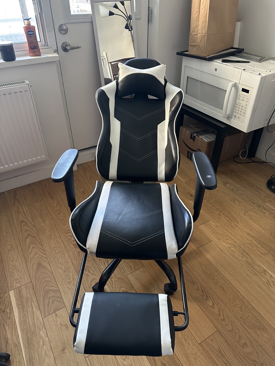 Reclining gaming chair - photo 2