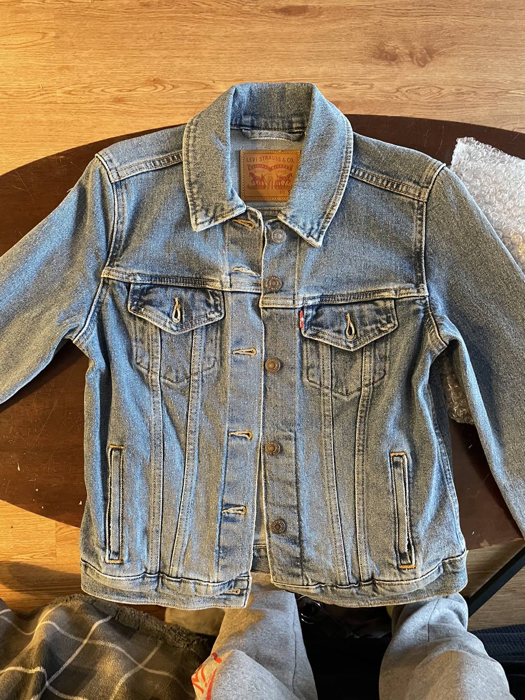 Brand new Levi’s Denim jacket size S thumbnail