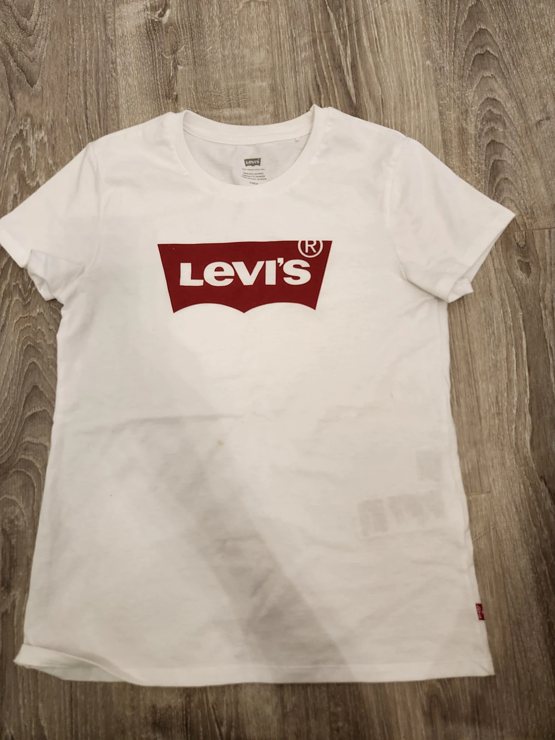 Levis