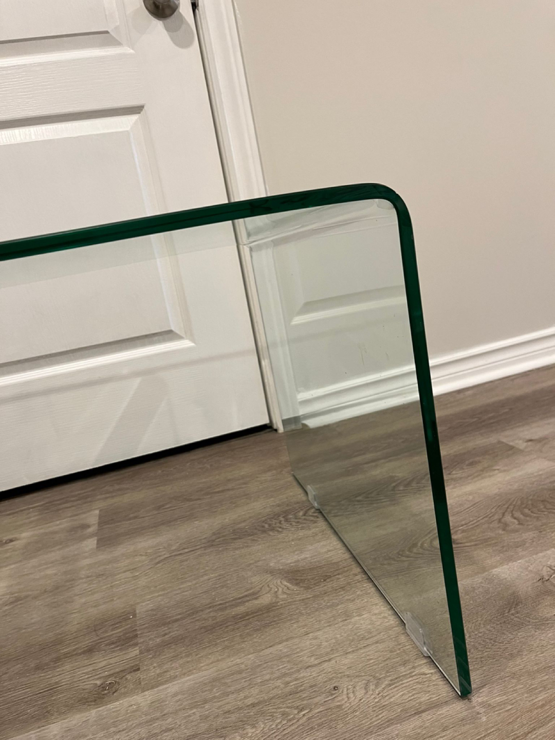 Tempered glass waterfall coffee table - photo 2