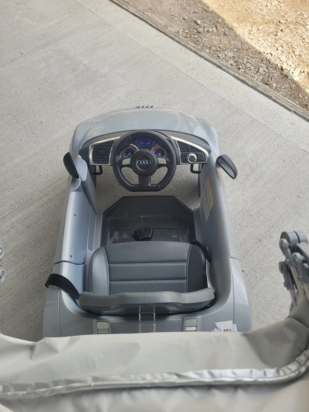 Audi toddler push car. - photo 3