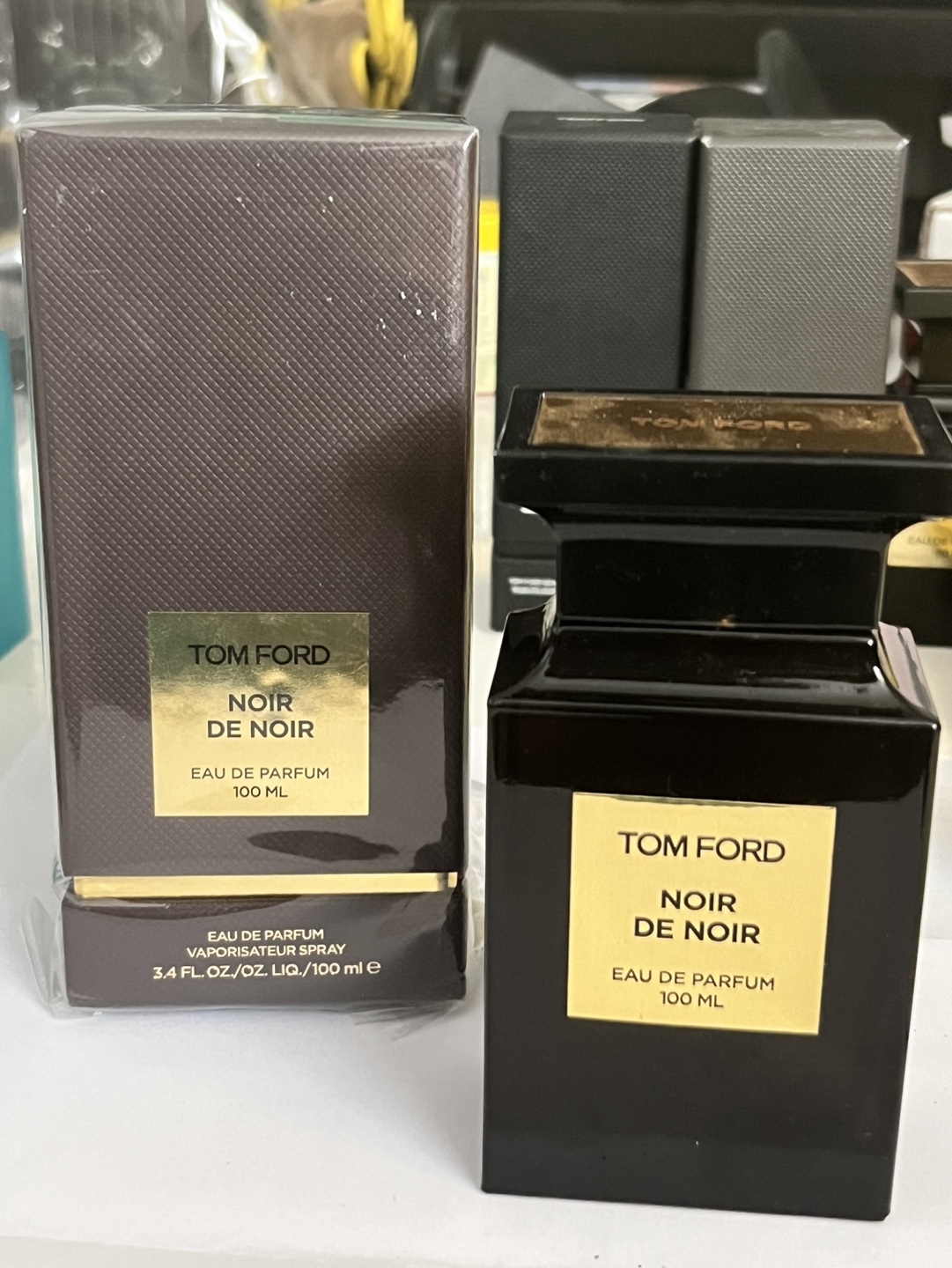 Tom Ford noir de noir thumbnail