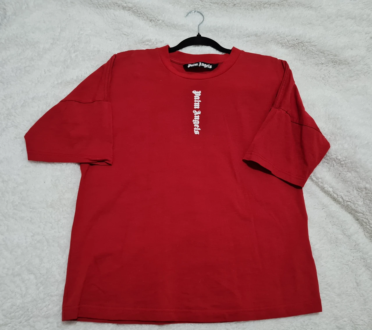 Oversized T-Shirt image indicator(2)