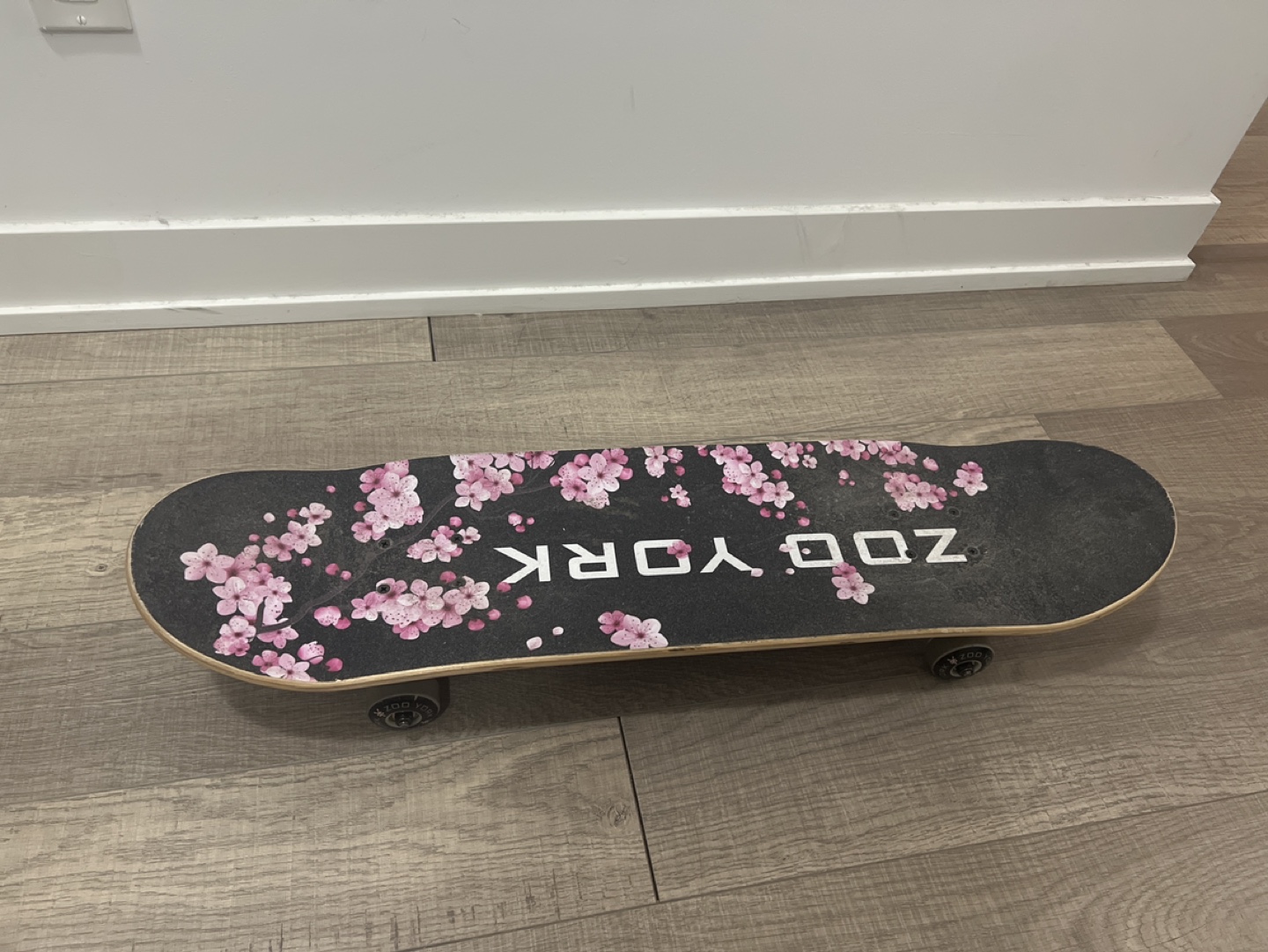 Skateboard thumbnail