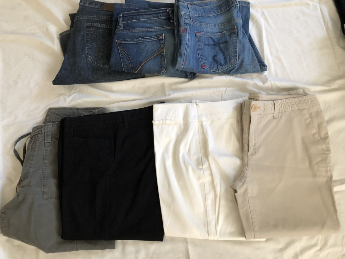 DOWNSIZING Lot of women’s clothing PICKUP ASAP image indicator(8)