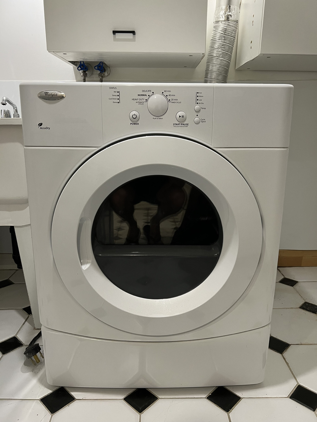 Whirlpool Electric Dryer (YWED9050XW1)