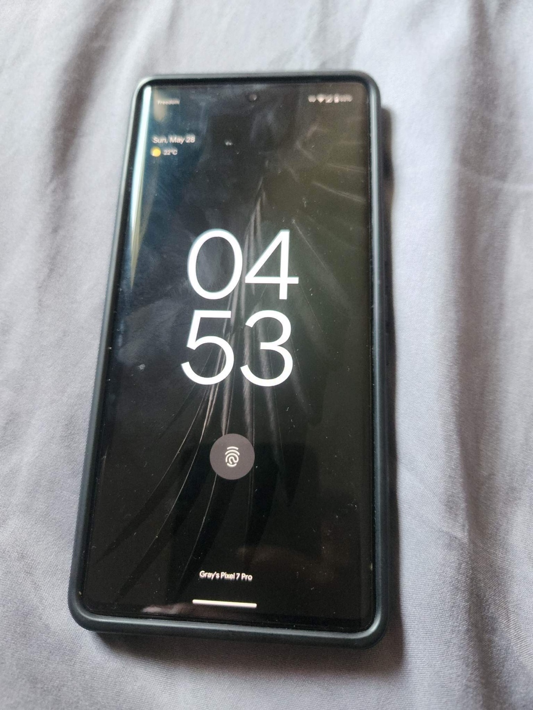 Pixel 7 pro 128gb(blacklisted) - photo 3