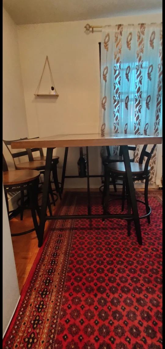 Dining Table image indicator(5)