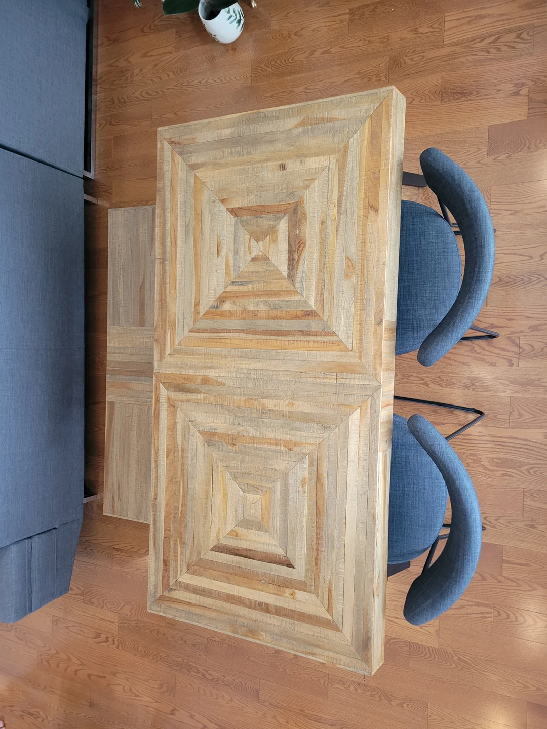 Structube Dining Furniture - photo 2