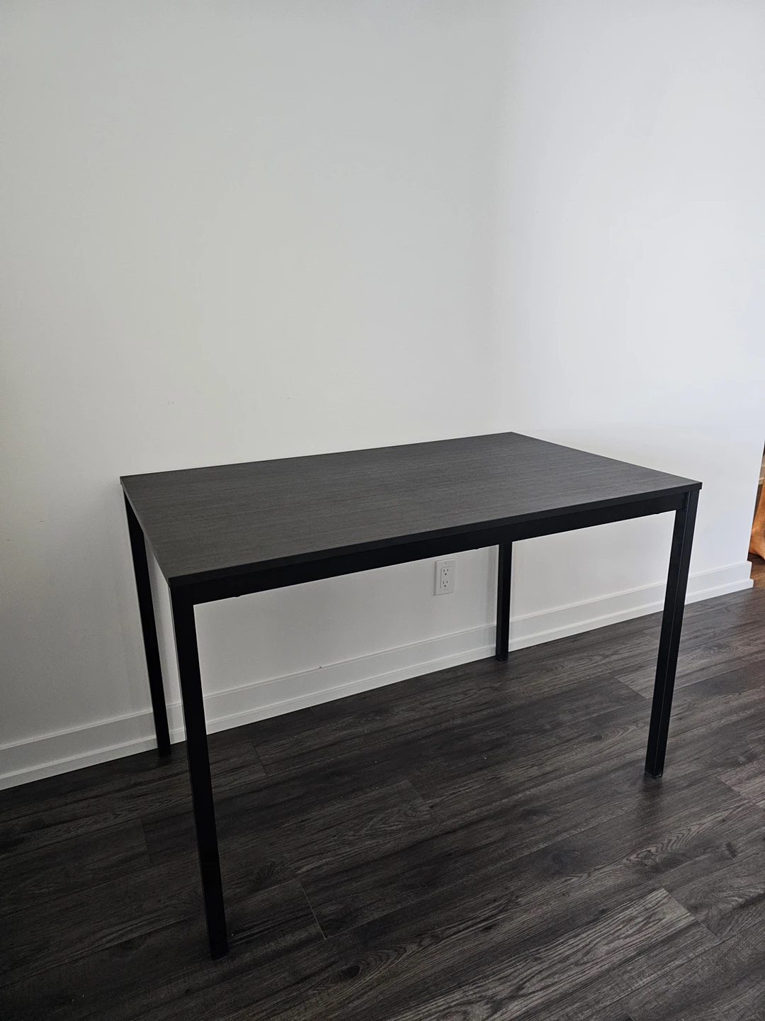 Tarendo table (IKEA)