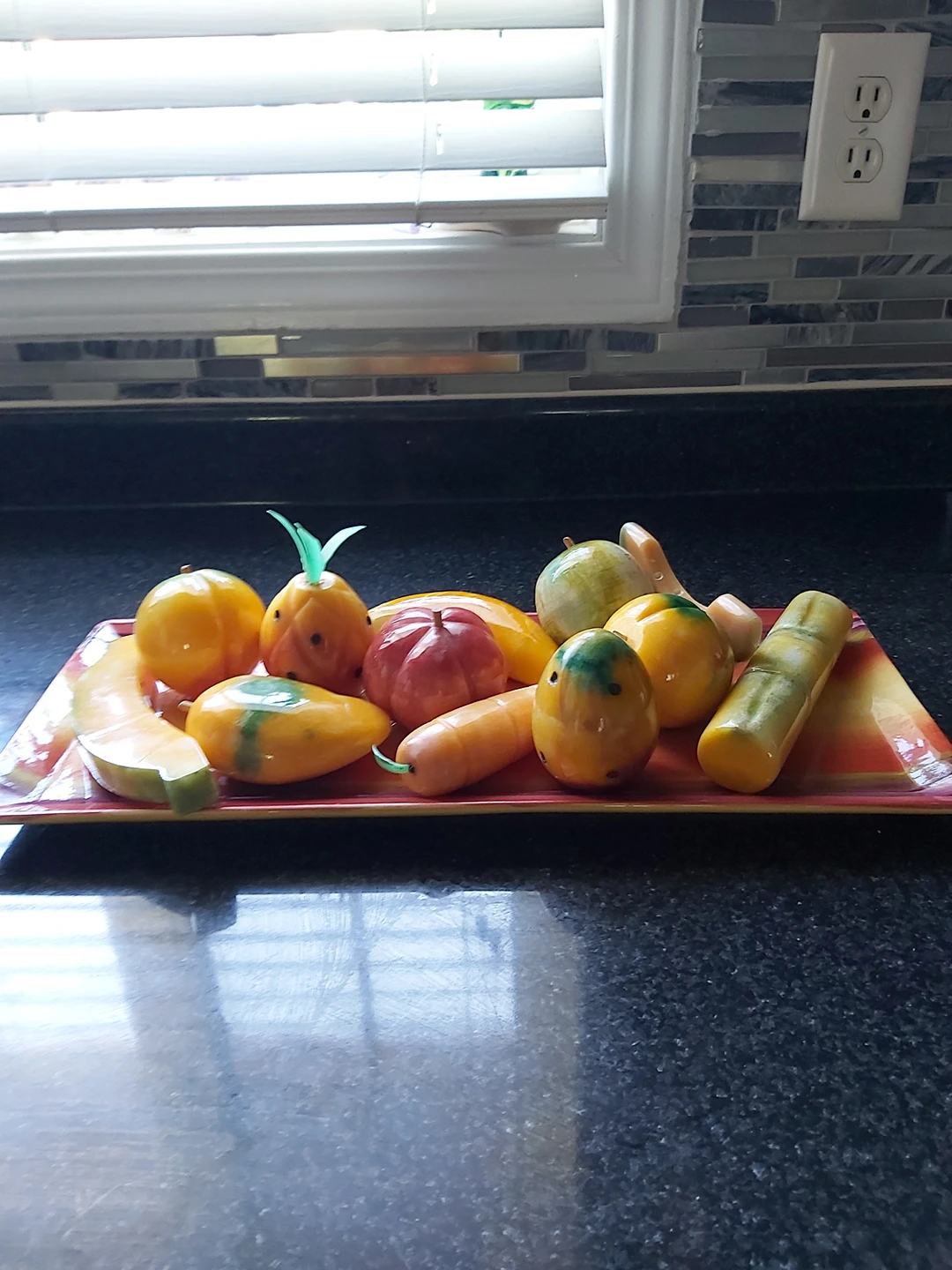 Alabaster fruit set