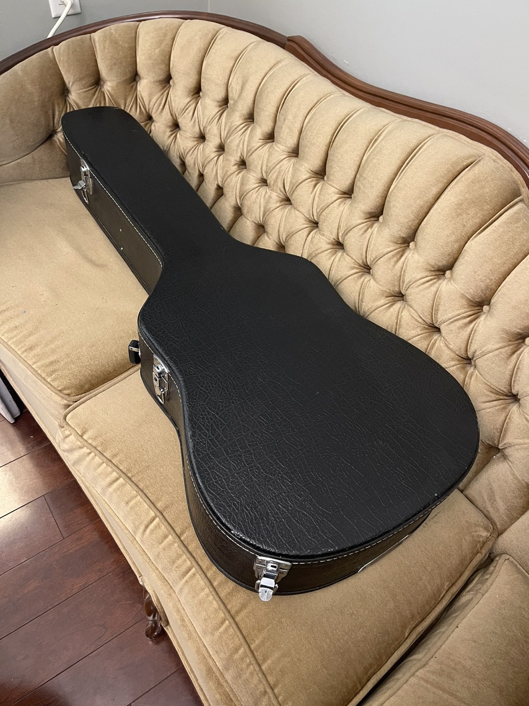 Acoustic guitar - photo 2