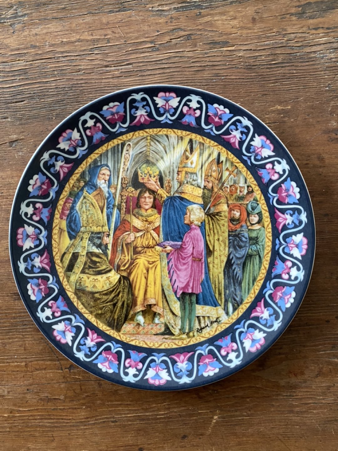 Wedgwood ‘Arthur Crowned King’ limited edition plate thumbnail