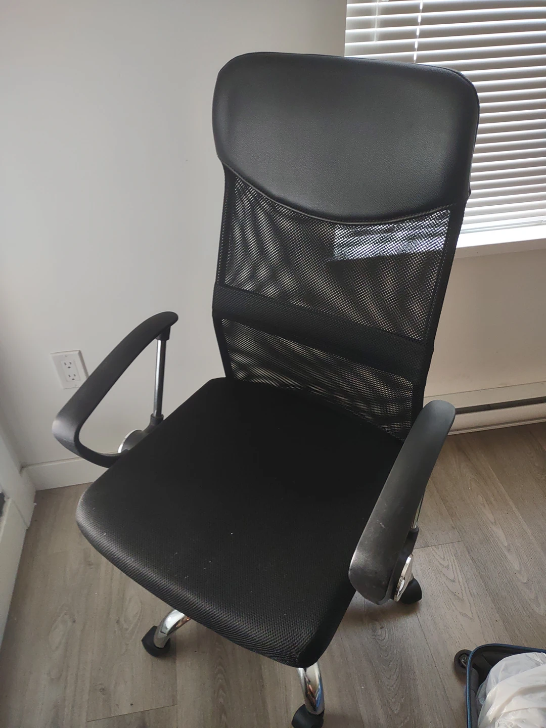 Free chair