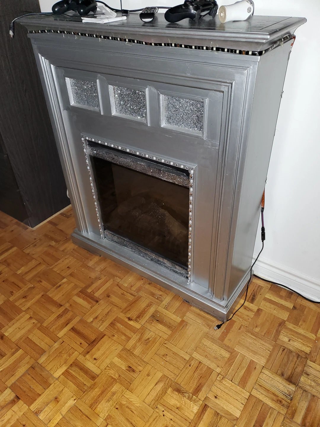 fireplace - photo 2