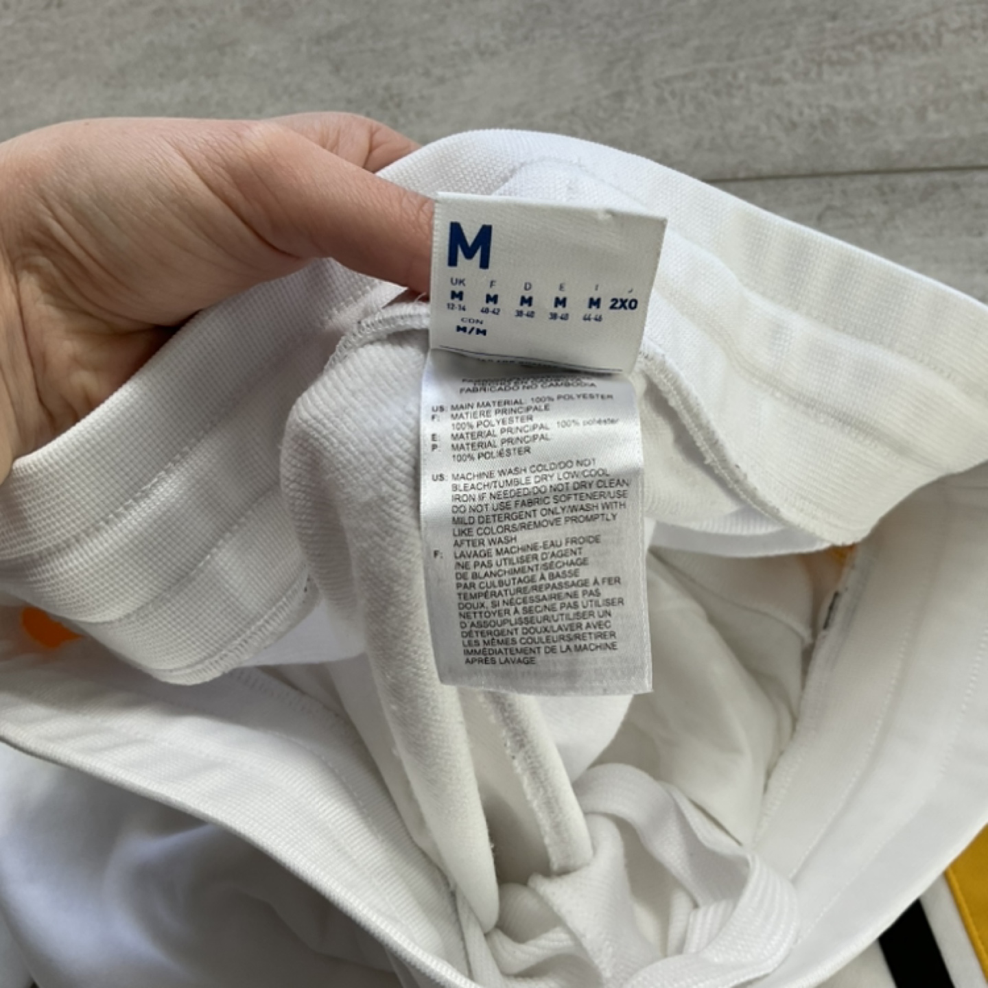 Reebok and Rocawear unisex joggers (S and M) - photo 4