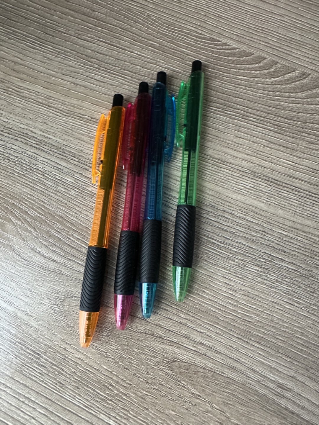 Coloured pens 🌱 thumbnail