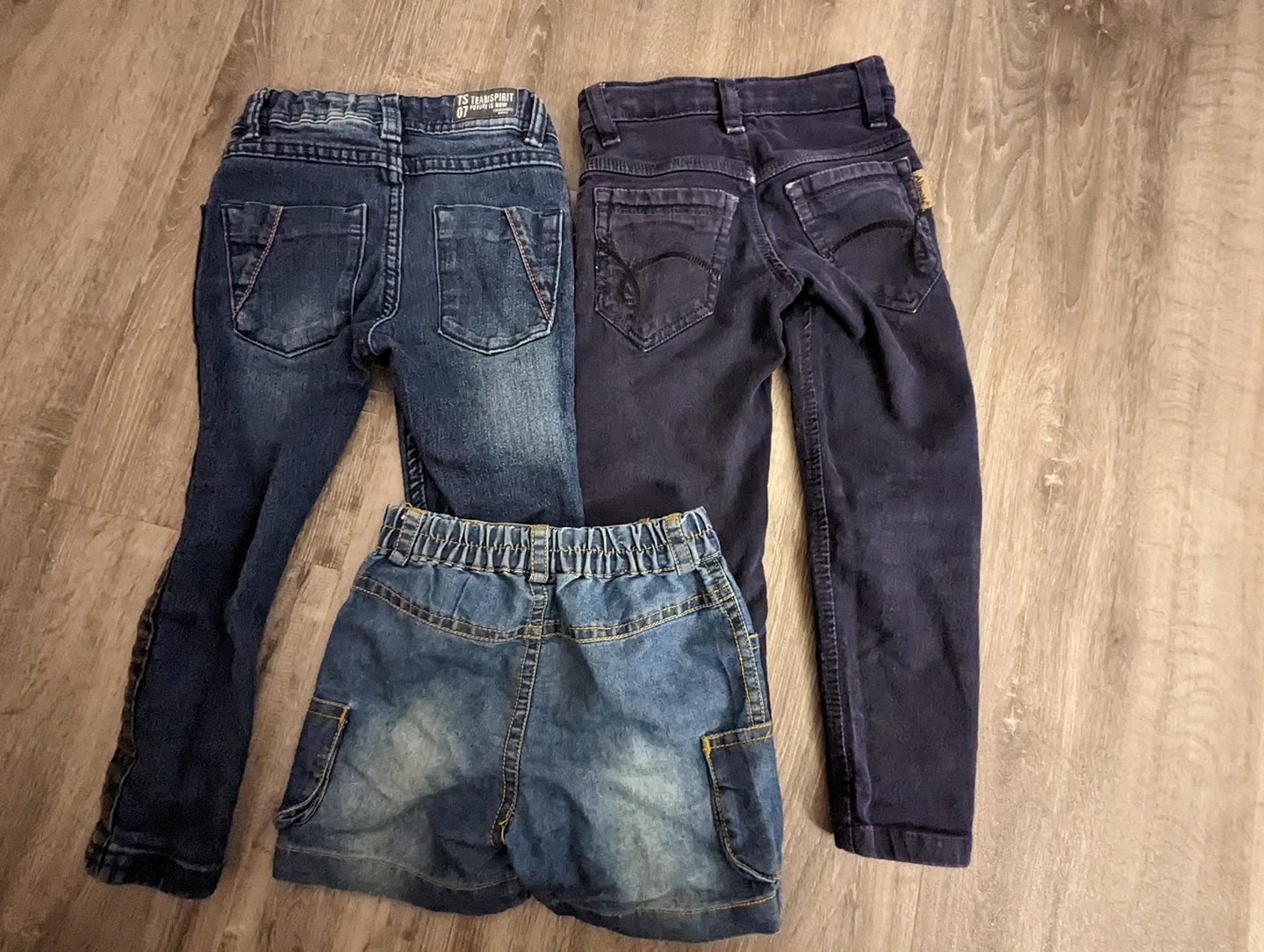 Toddler Jeans  2-3YRS #freecycle thumbnail