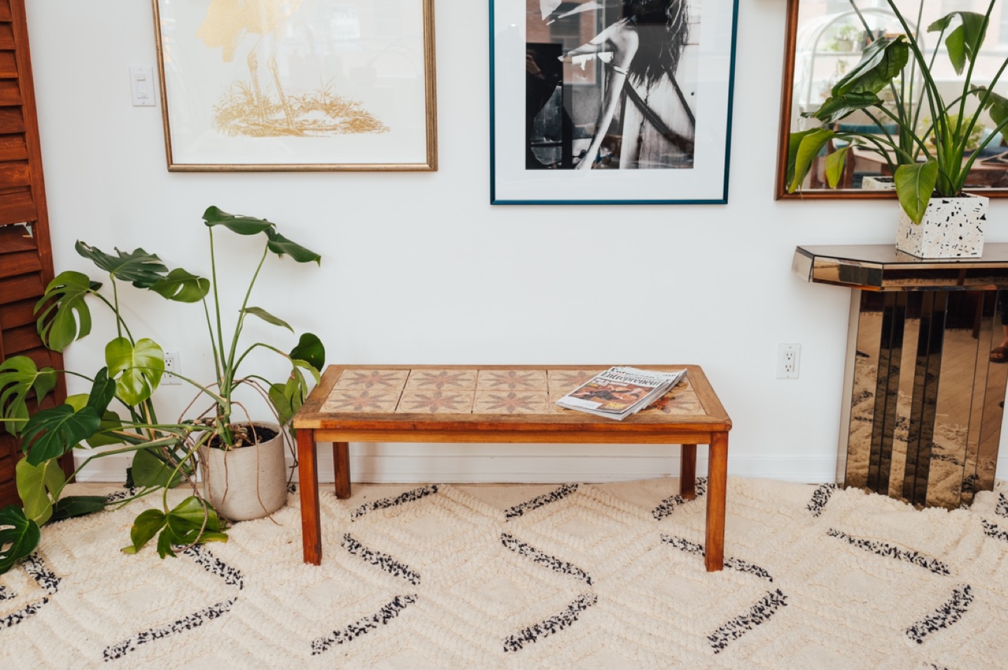 MCM Rustic Tile-Inlay Coffee Table 🤎 - photo 2