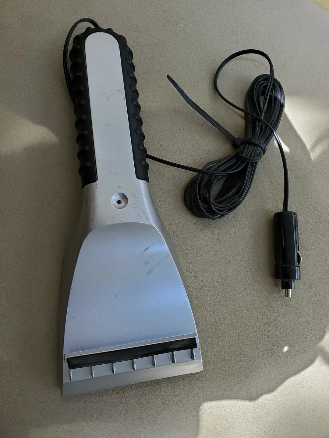 electric ice scraper image indicator(2)