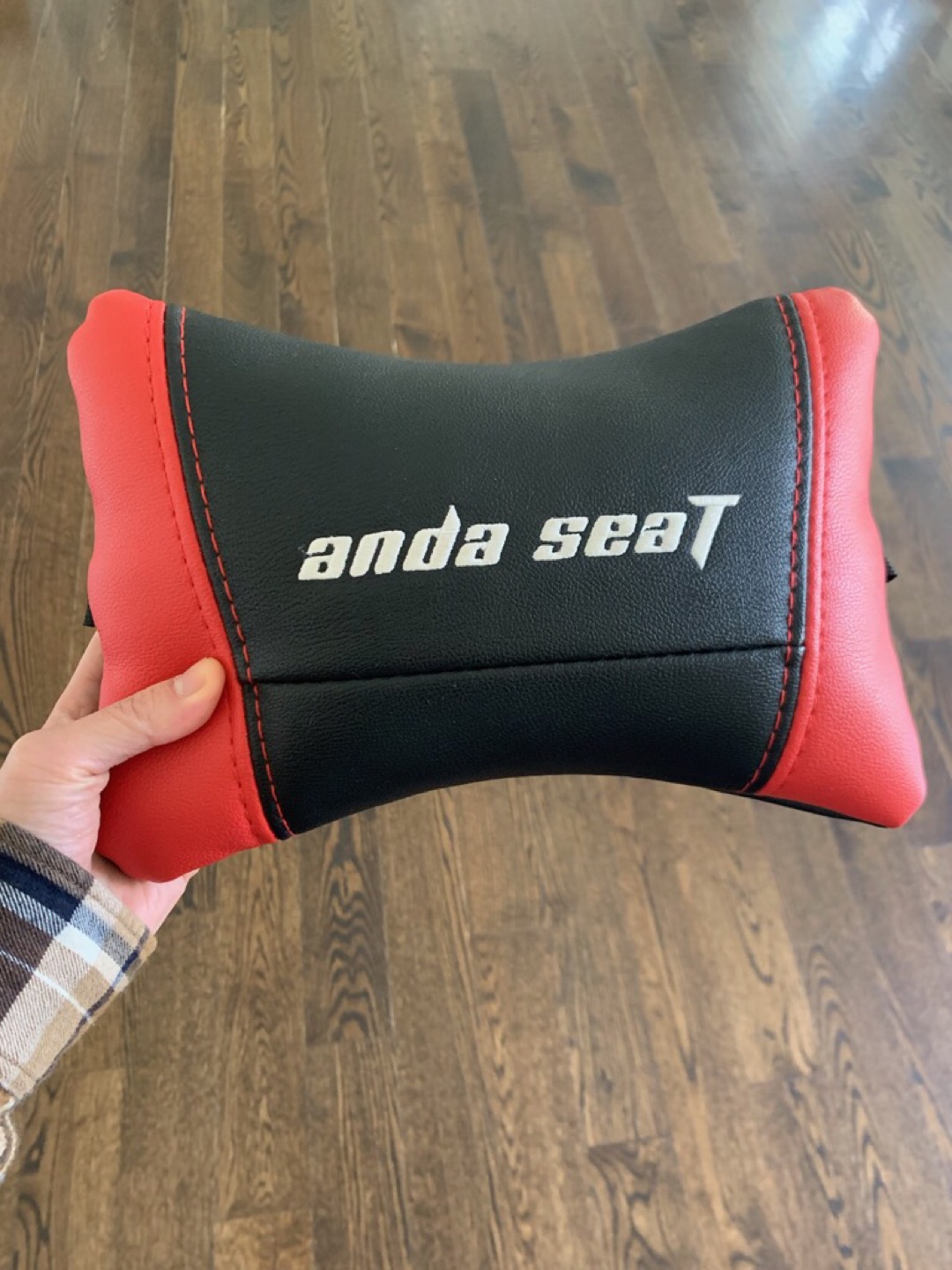 Seat neck pillow thumbnail