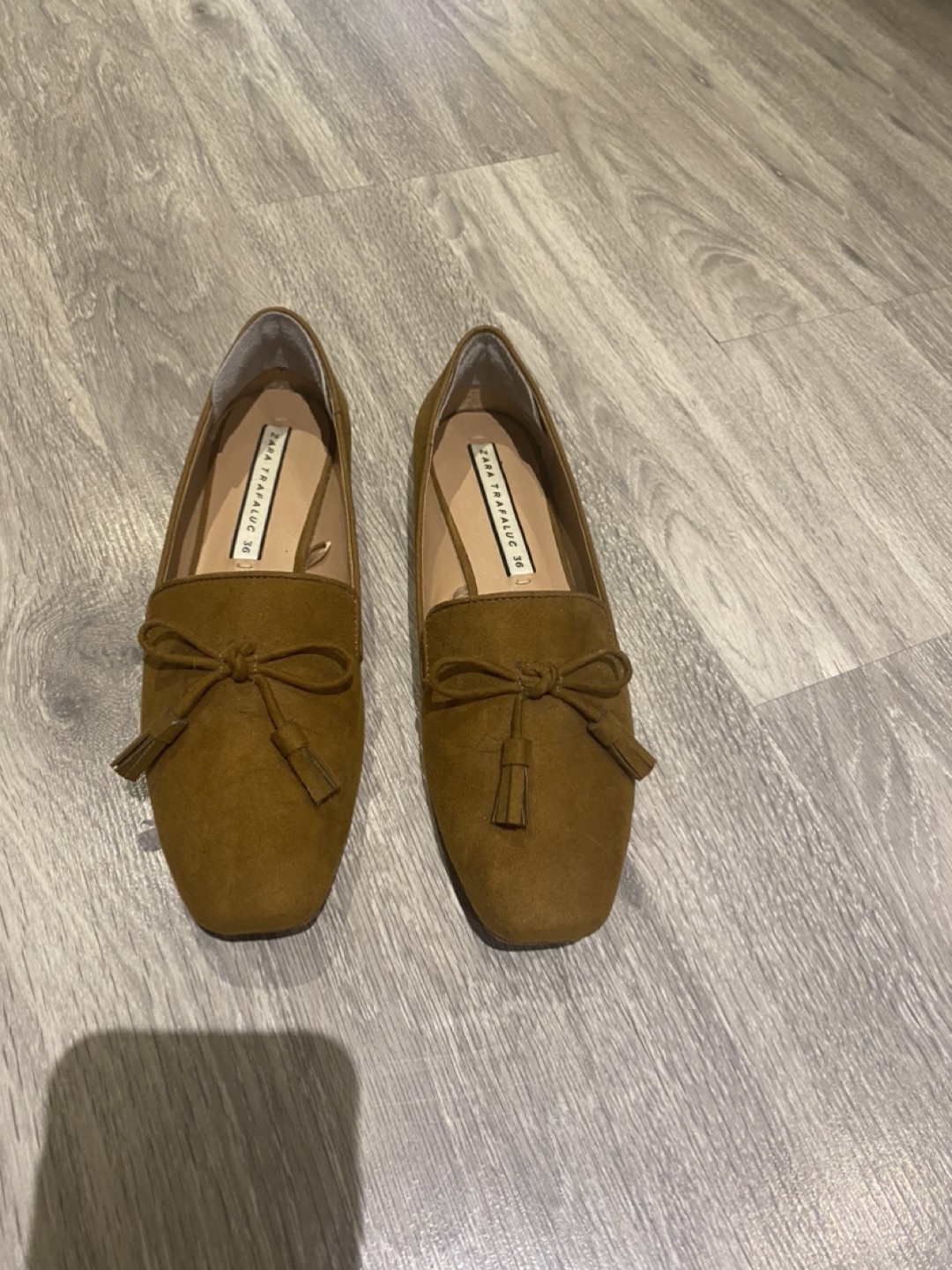 Women shoes image indicator(2)