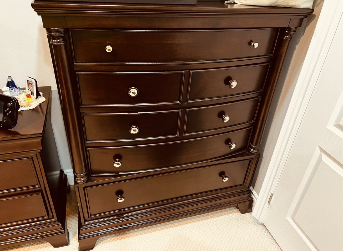 Mazin Hard wood dresser with mirror & Chest