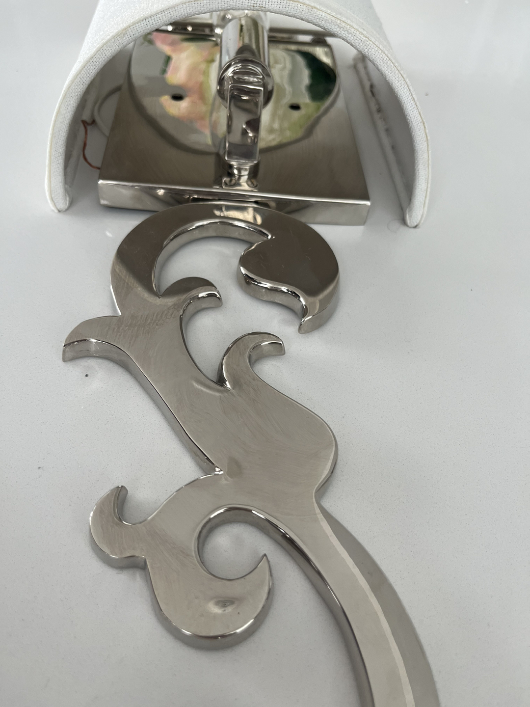Wall mount light - photo 2