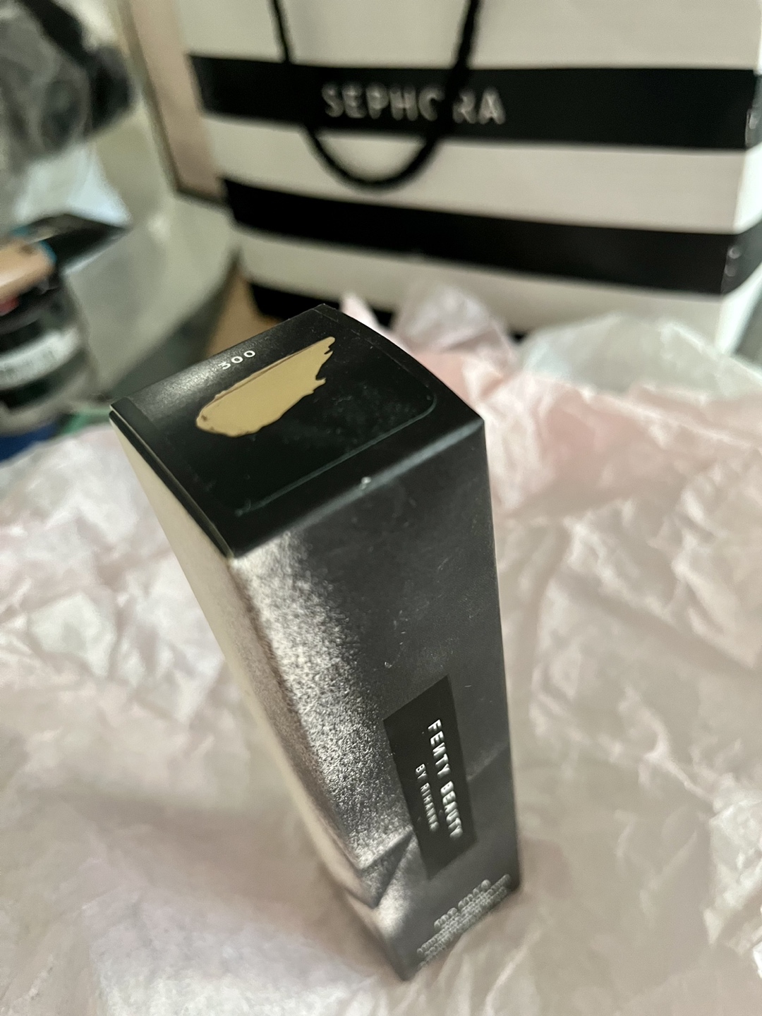 Fenty Beauty Pro Filt’r shade 300 - photo 2