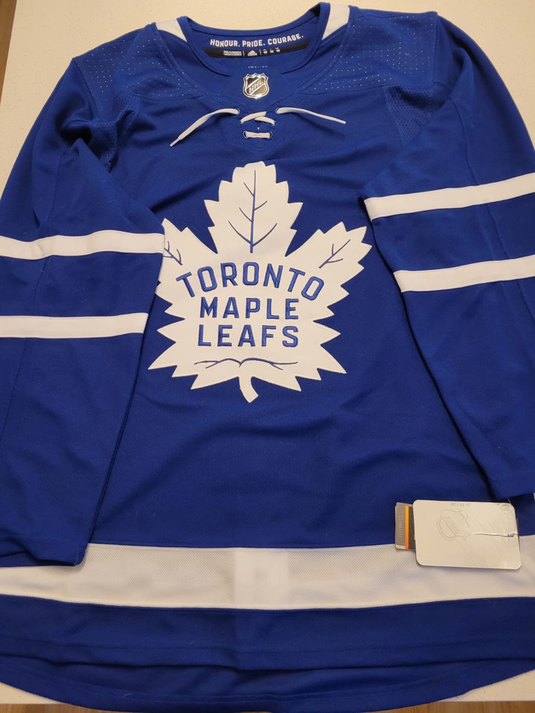 Men's Toronto Maple Leafs Authentic Adidas Jersey - size 46