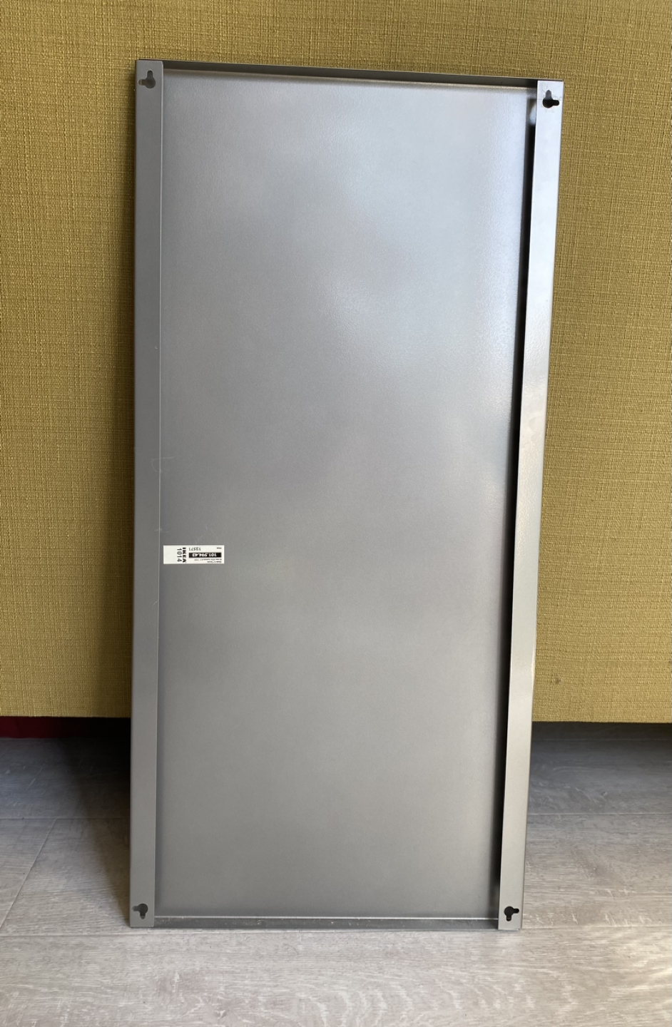 🌱 IKEA metal bulletin board with magnets image indicator(2)