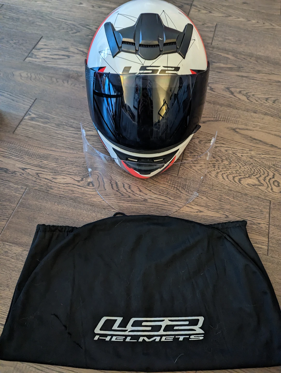 LS2 FF352 Rookie Brilliant Full Face Motorcycle Helmet (SMALL) image indicator(2)