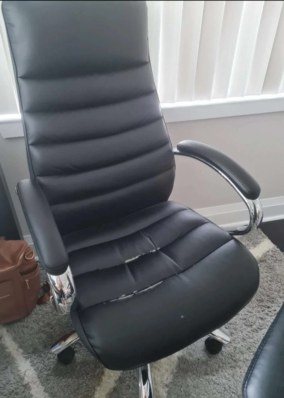 OFFICE CHAIRS thumbnail