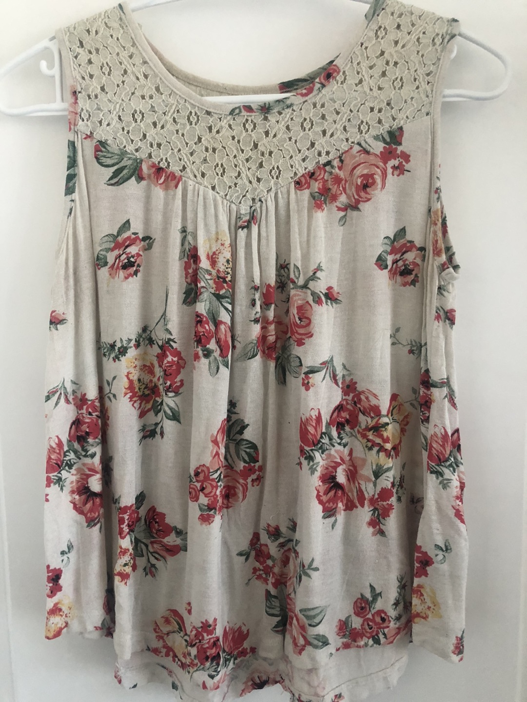 Bundle of five assorted tops - photo 3