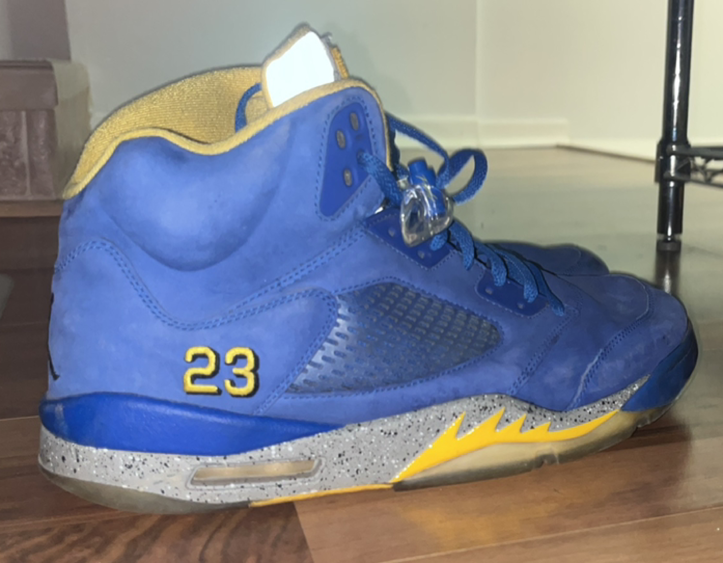 Jordan Retro 5 “Laney” Size 13