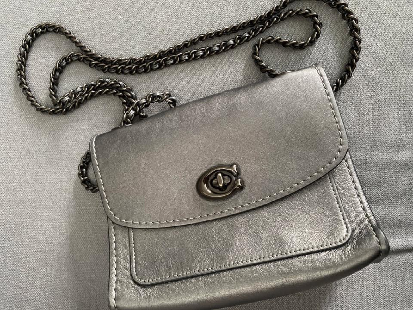 Coach bag thumbnail