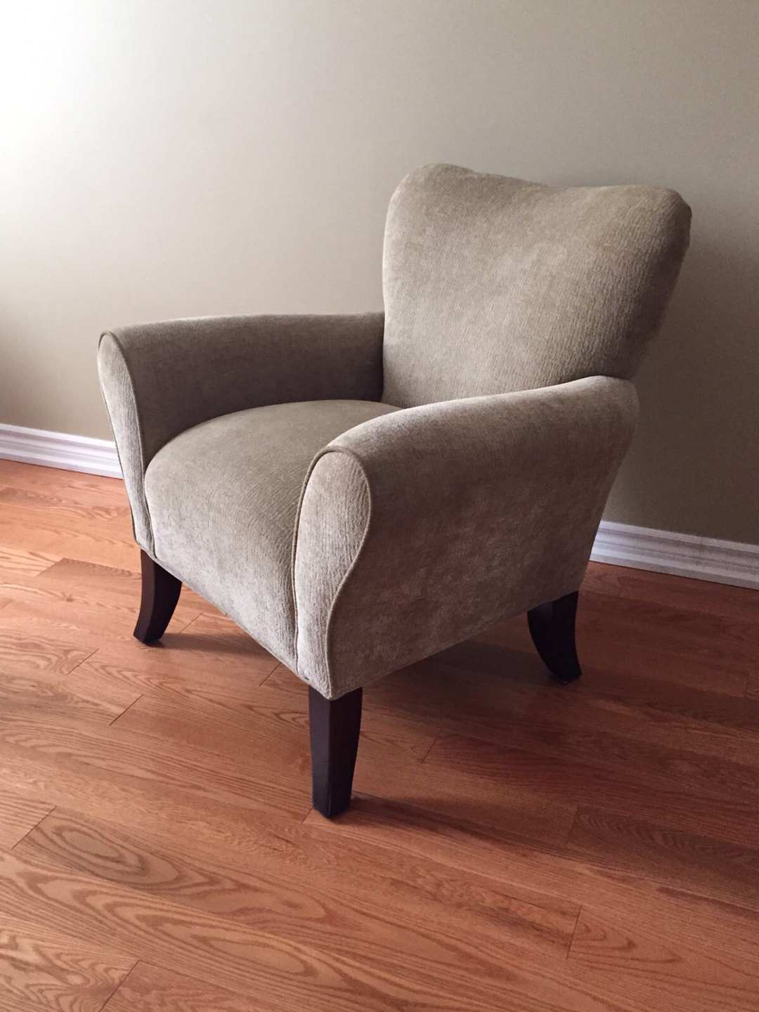 Comfy Sofa Chair